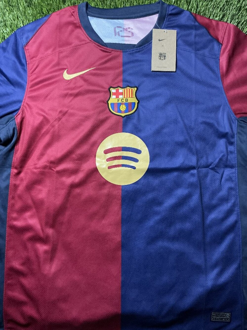 FC Barcelona 24/25 Home Kit Fan Version Size XL